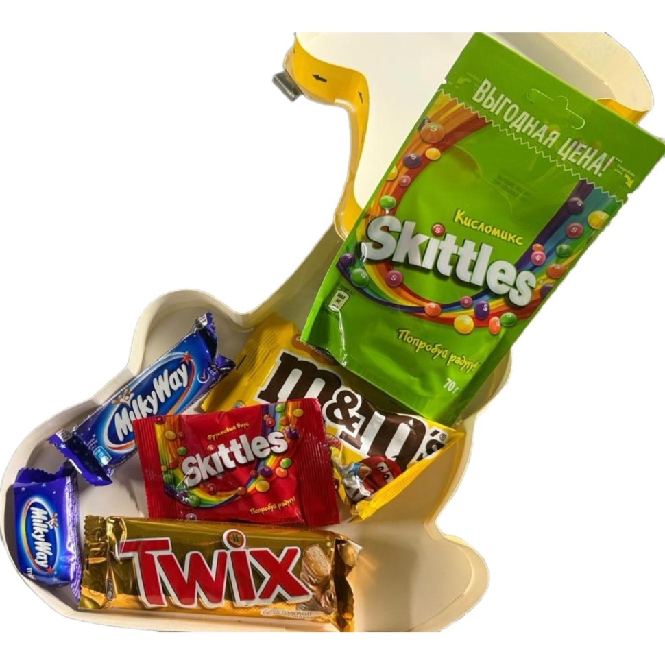 Новогодний сладкий подарок  MMs Friends Sleigh NY 13x222g 520350