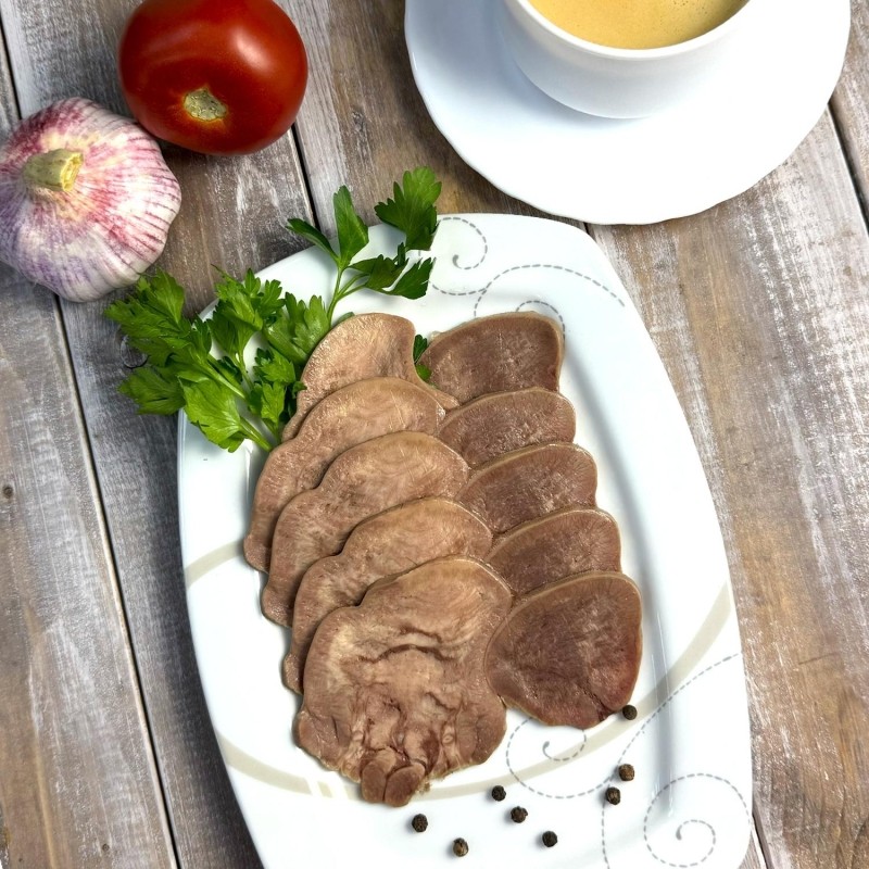 Мясные деликатесы Язык говяжий вареный Традиционный с/н в/у г/я 100г