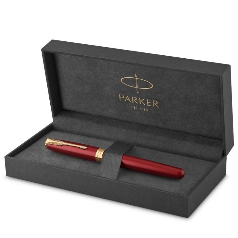 Роллер Parker Sonnet Intense Red Lacquer GT черн,0,8мм,подар.уп 1931475