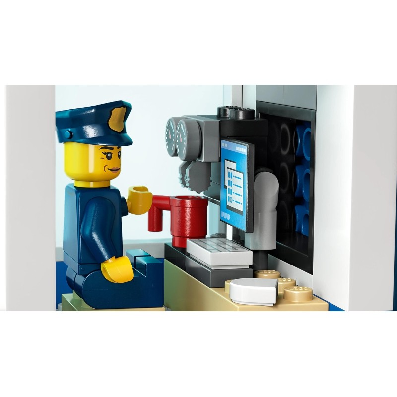 Конструктор Lego City Полицейская тренировочная академия (60372)