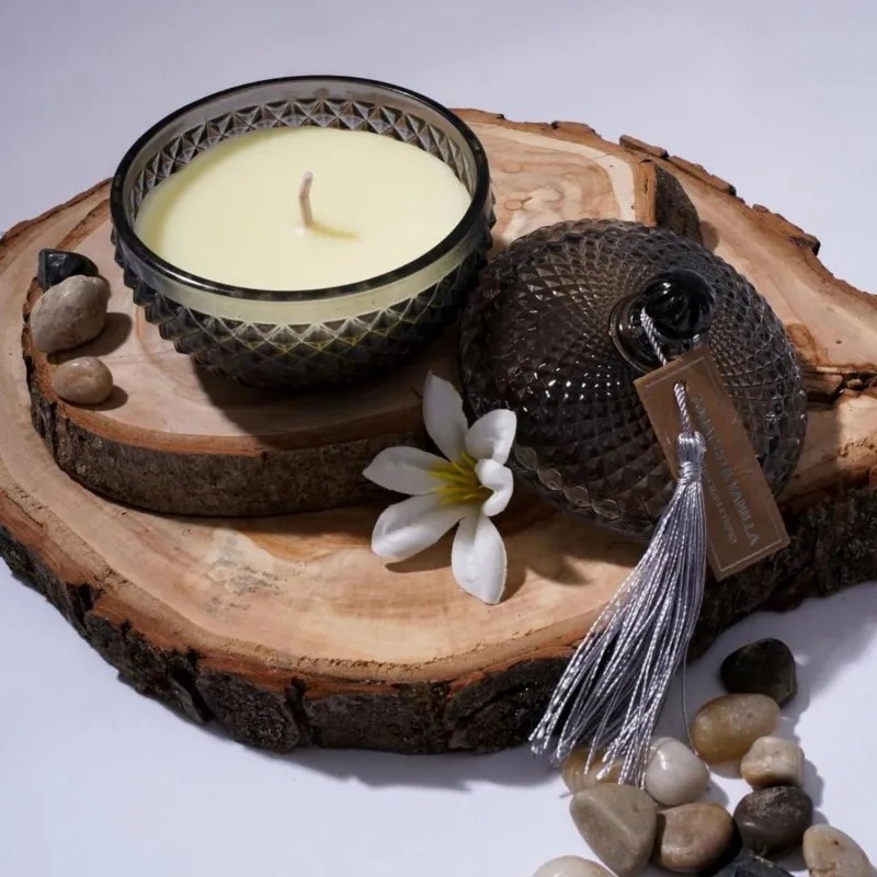 Свеча ароматическая TOBACCO & VANILLA в стекле, Д90 Ш90 В80 , YJC-7