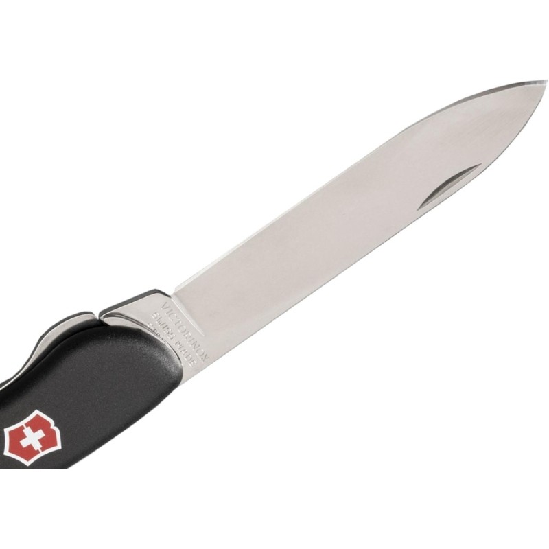 Нож Victorinox Picknicker, 111 мм, 11 функций, черный, 0.8353.3