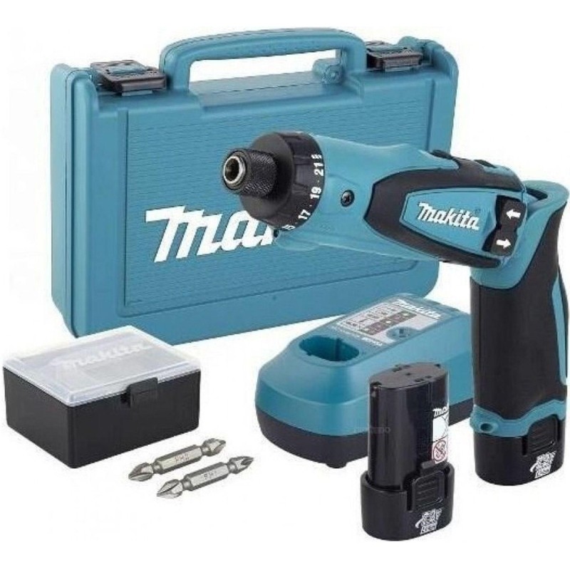 Отвертка аккумуляторная MAKITA 7.2В, 2АКБ (1.5Ач) (DF012DSE)