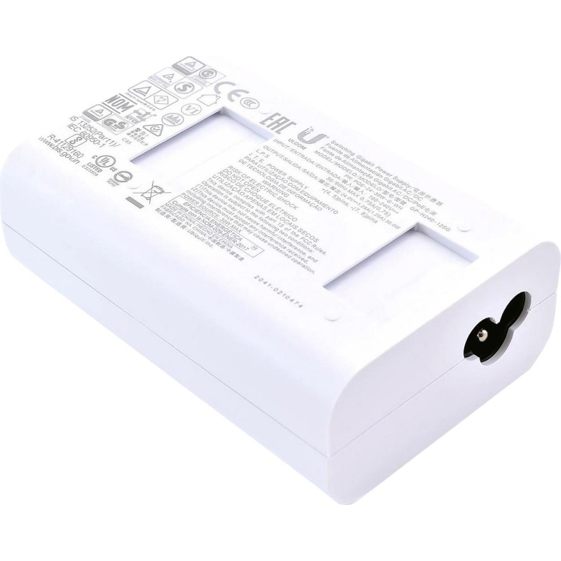 PoE-инжектор Ubiquiti PoE блок питания 802.3at PoE+ (U-POE-at)